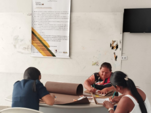 OFICINA DE ARTESANATO